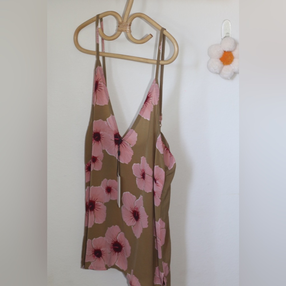 ✖️SOLD✖️Acacia Swimwear Petite Islet Nelly Top